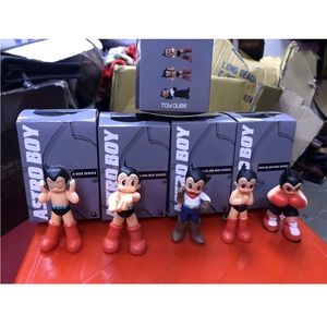 Astro Boy Mini Figure Set 5pcs